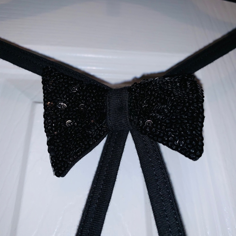 Victoria Secret XMas Crop Top - Picture 3 of 5